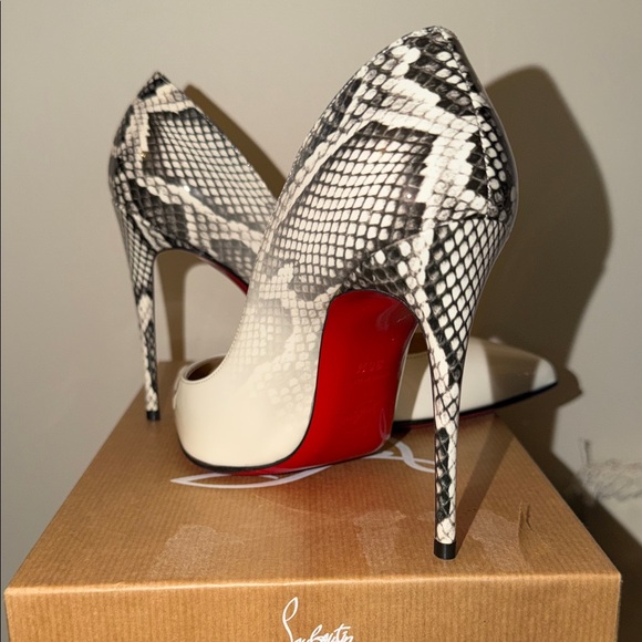 Christian Louboutin White/Black Patent Leather Pigalle 100 - Picture 6 of 7
